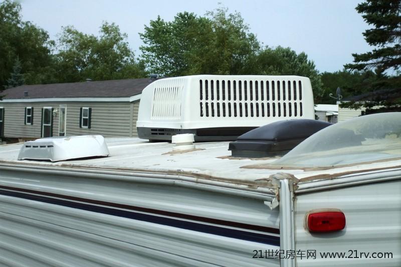 rv-air-conditioner.jpg