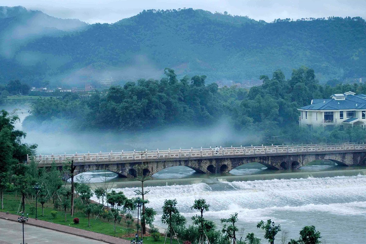 龙门县被评为2017中国?广东旅游总评榜年度