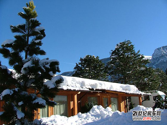 ��������������Ǽ�ɽ����Dolomiti¶Ӫ��¶Ӫ��