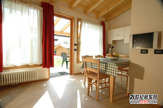 ��������������Ǽ�ɽ����Dolomiti¶Ӫ��¶Ӫ��