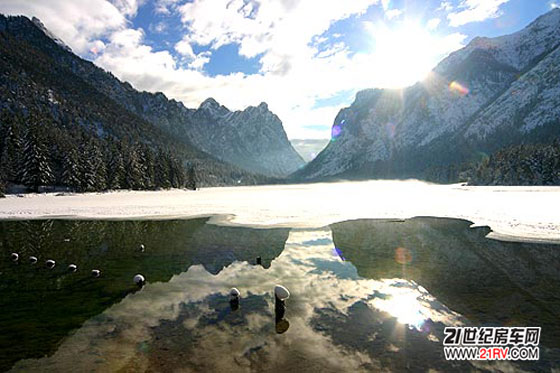 ��������Ȱ��ܺ����Ǽ�������Toblacher See¶Ӫ��