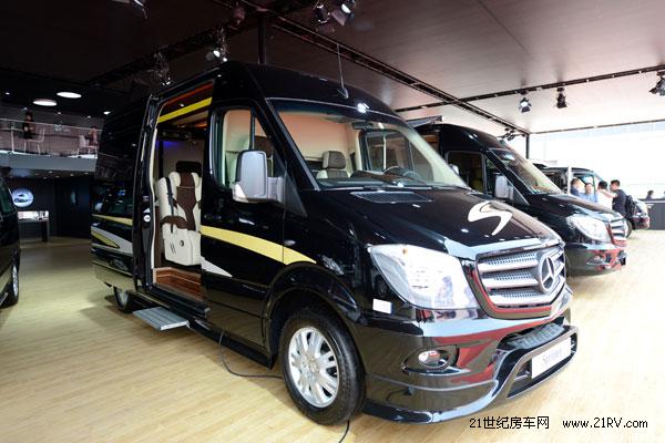2016北京国际汽车展 金冠圣路奔驰商旅车