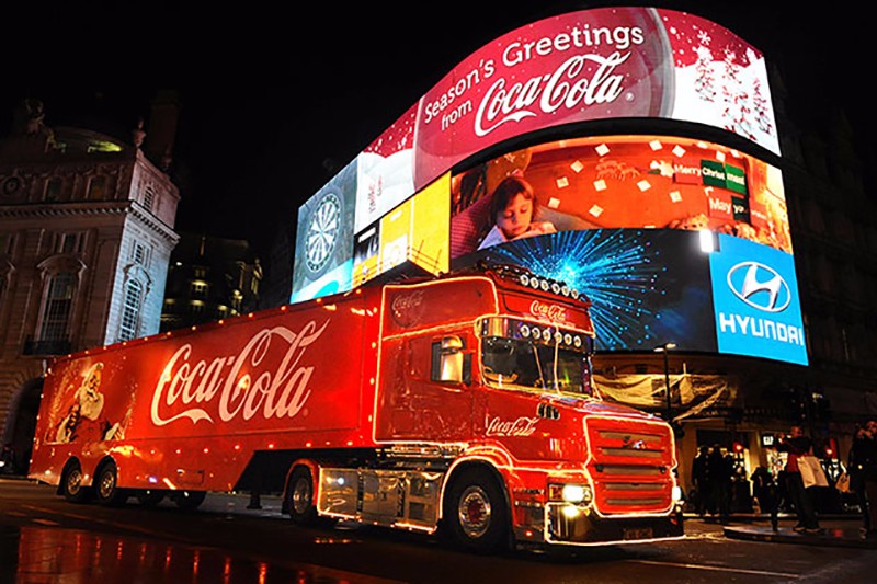 CokeChristmasTruckPiccadillycircus-z.jpg