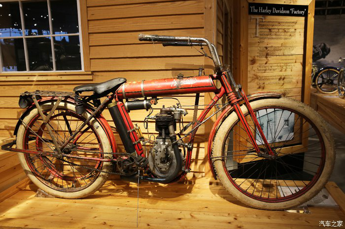 25101952a6a3a3f34f7880.png 老张3702.png