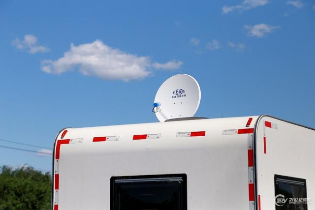 八方瑞杰车载卫星天线安装过程全纪录