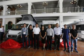 86万起售 埃文海姆-朗宸两款进口房车于北京房车露营展正式发布