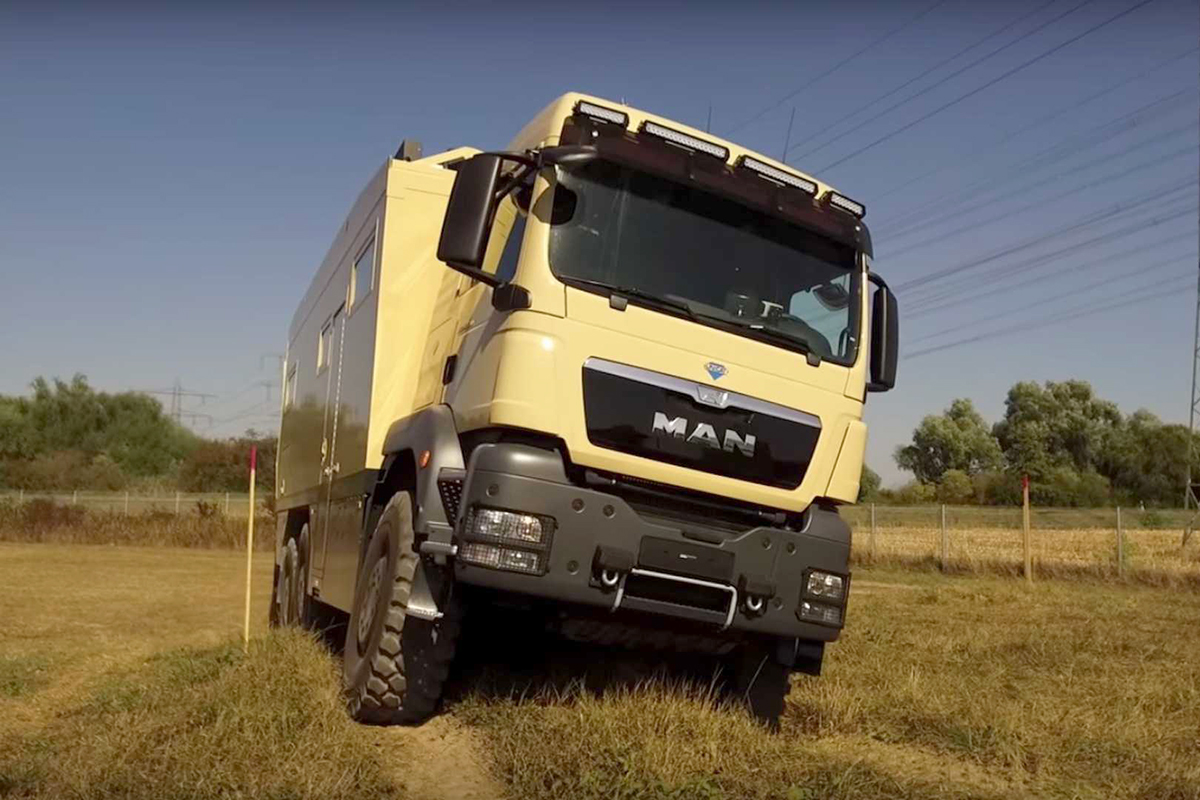 专为拉力赛车队定制 unicat发布6x6终极越野房车