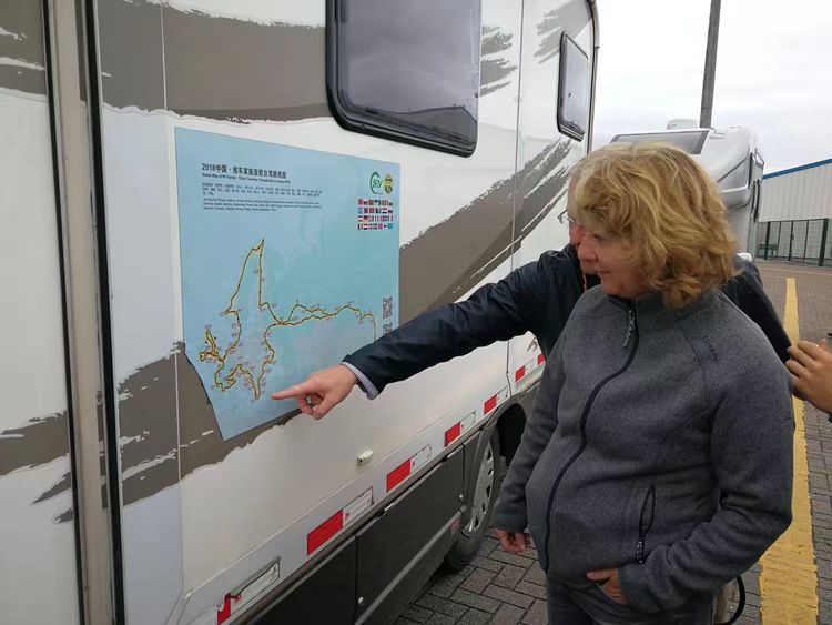 241504509220207f400810.jpg 31.jpg