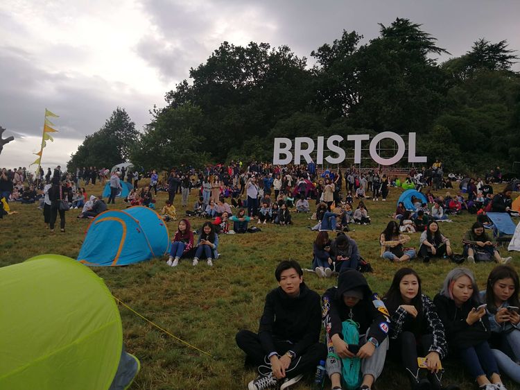 2415123350e2ca6bcf4672.jpg 60.jpg