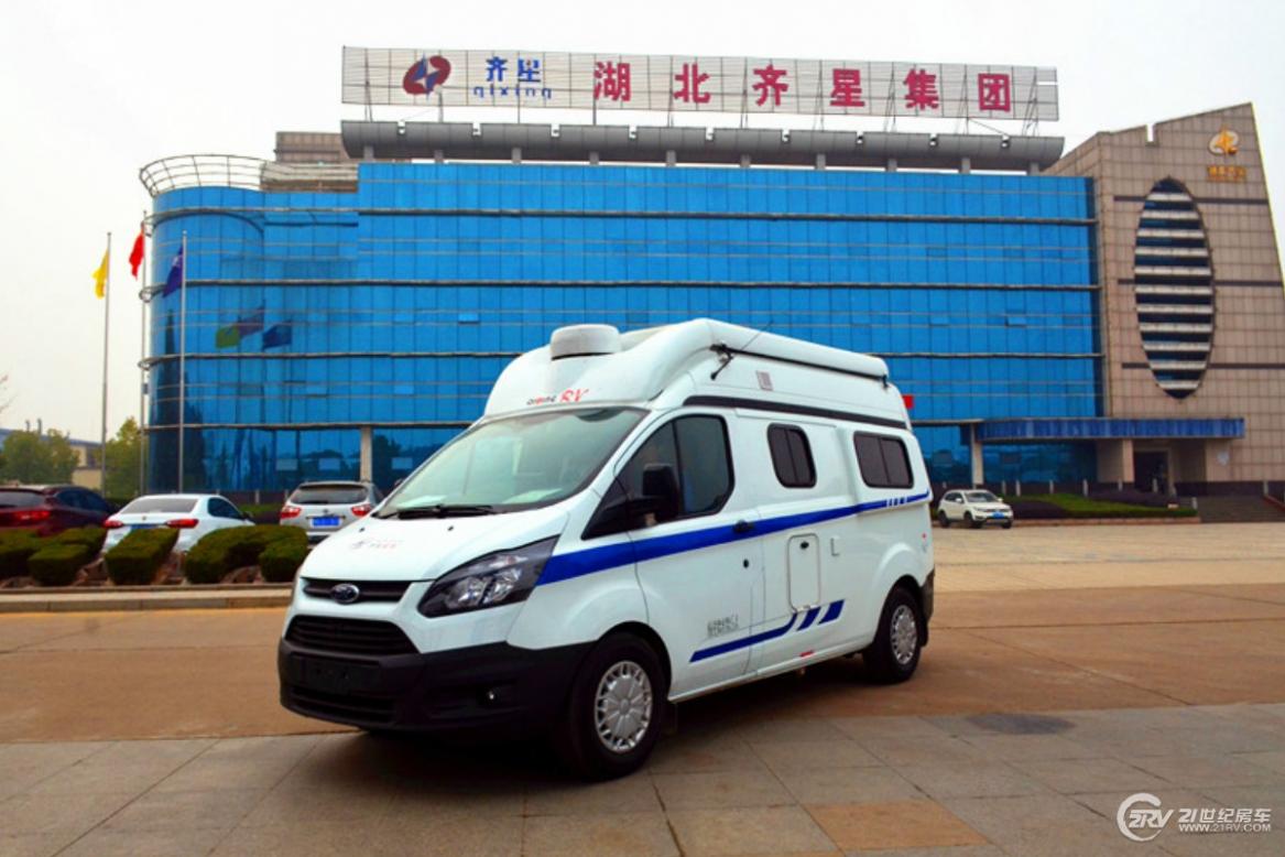 福特全顺房车升顶视频 08105402345c81ef671461_1167_778.jpg