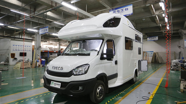 29.98万旌航制造依维柯C型房车21RV工厂探秘"梦想房车"