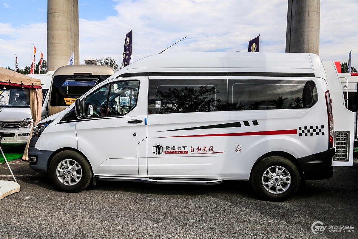 19142018d61a19bcf11560.jpg