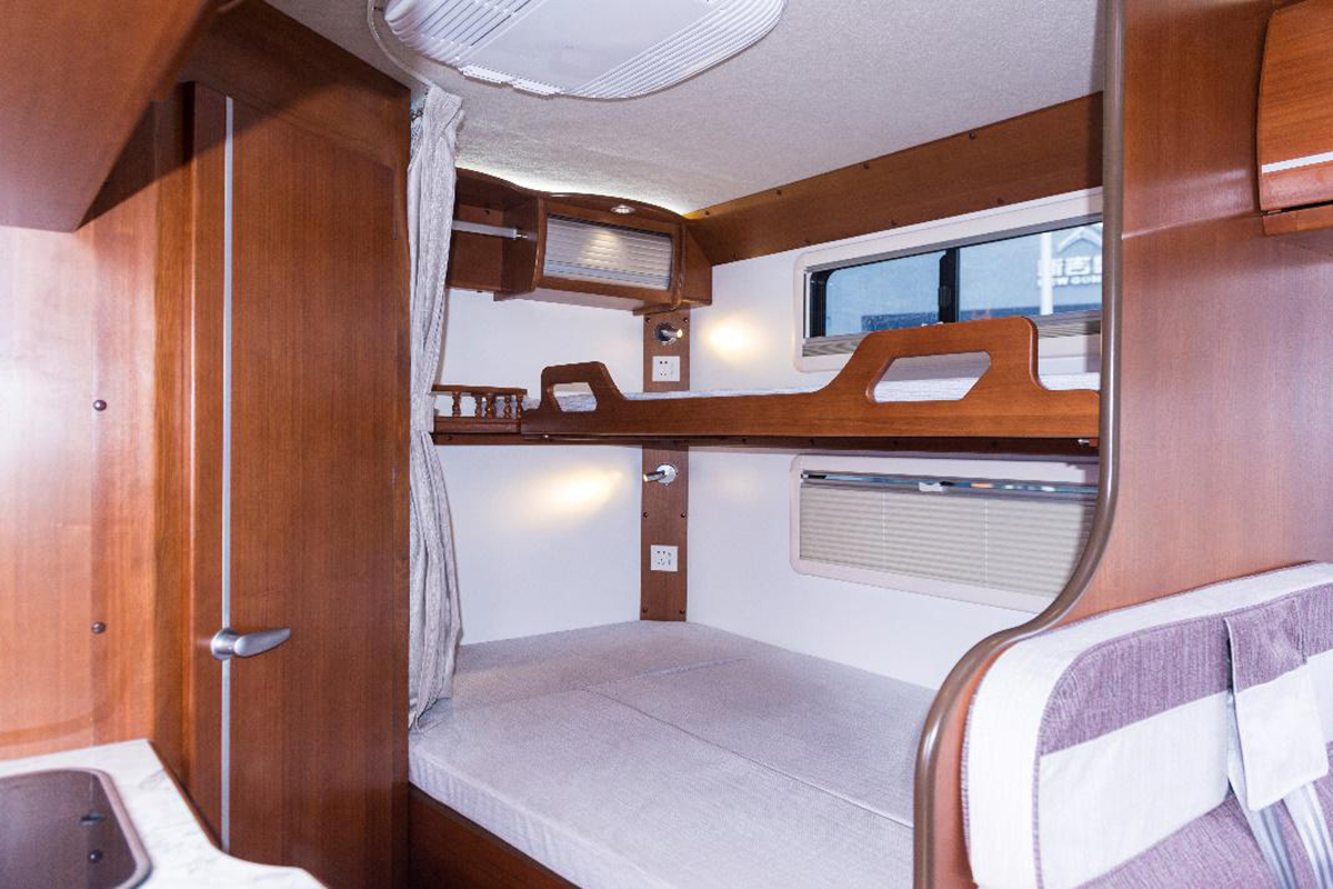 直播期间548万起售偏古典风设计风格戴德隆翠哆啡c10房车直播预告