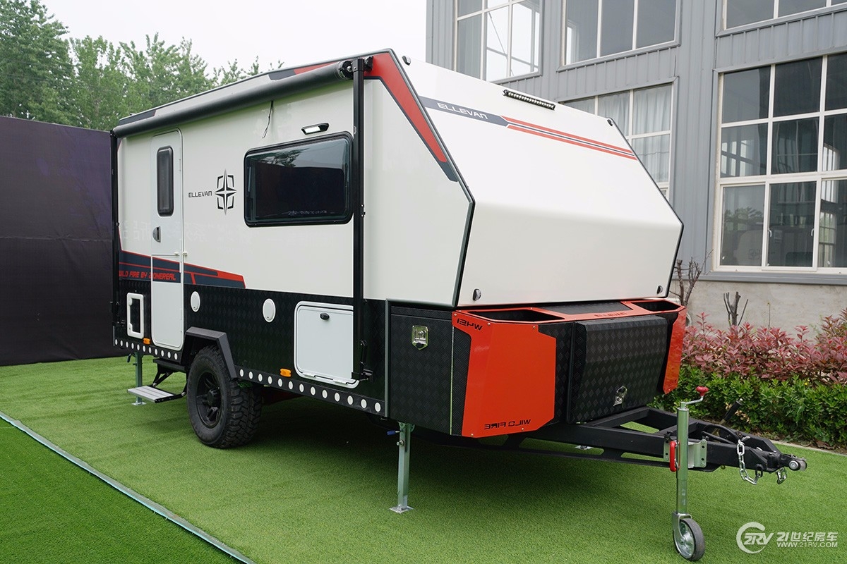 售价14.8万起!全新品牌陆潜者首款越野拖挂房车"野火"正式发布
