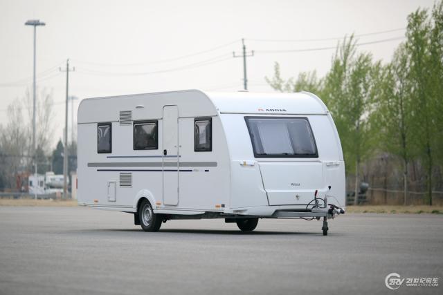 特价赠送空调 阿迪雅altea系列552pk拖挂房车优惠促销