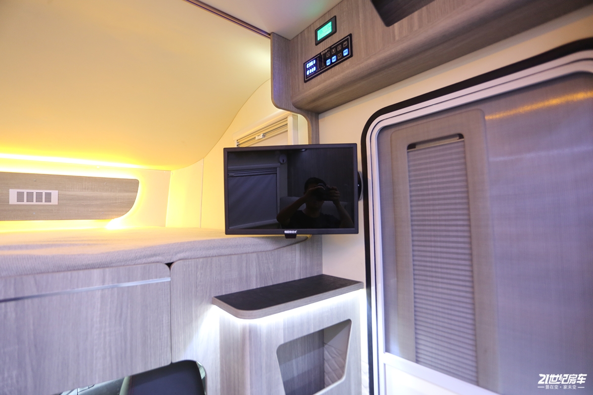 251721001749cd30368169.jpg 339A1779.jpg