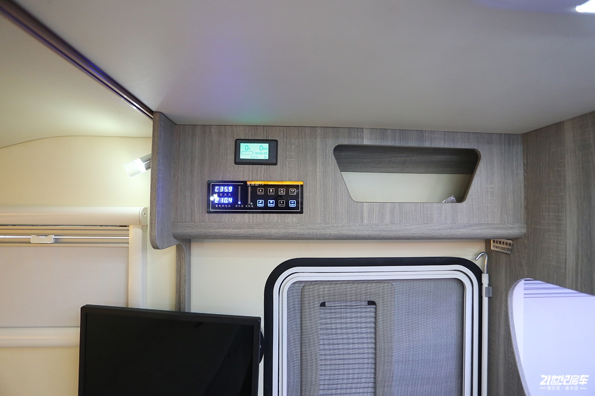 25172524b9a243dafd1989.jpg 339A1812.jpg