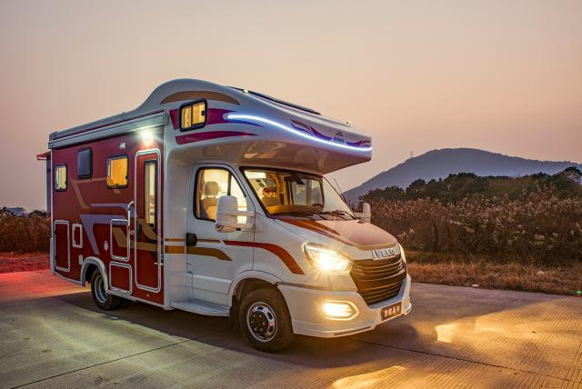 澳式高强度车架 超大净水箱 隆翠凯歌c630双拓旅行版房车