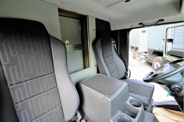 原创商务接待越野利器多款奔驰底盘房车大盘点