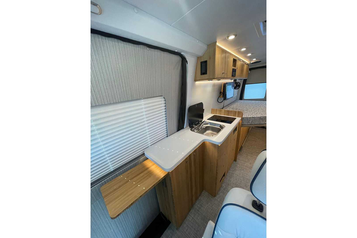 mercedes-sprinter-4x4-camper-by-creative-mobile-interiors-interior (2).jpg