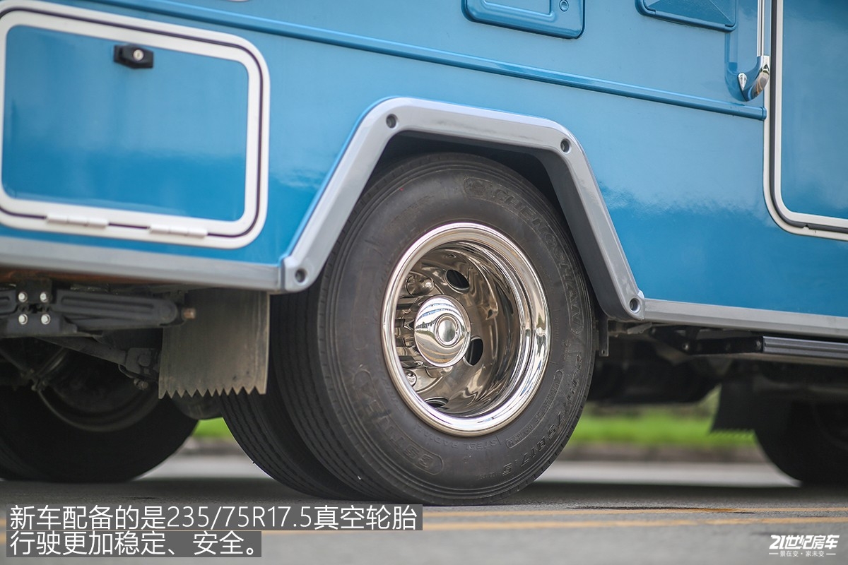339A1063.JPG