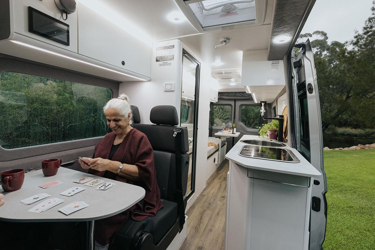 VW-Crafter-Kampervan-SVP-Highlights-15-r.jpg