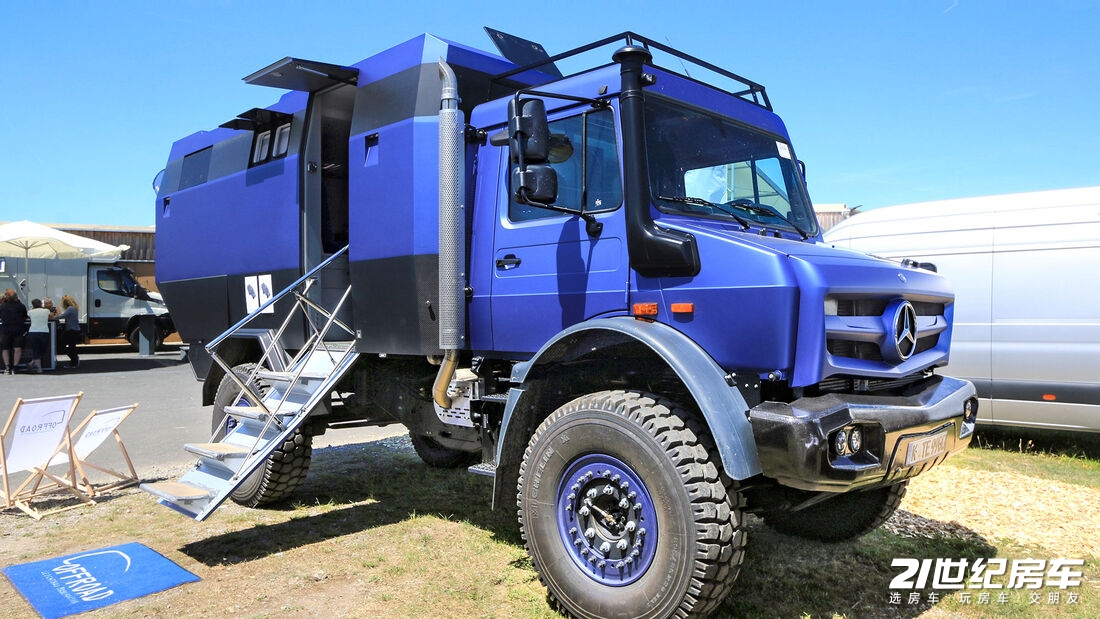 1.Offroad-Unimog-U-169Gallery-ac6cceb2-1914041.jpg